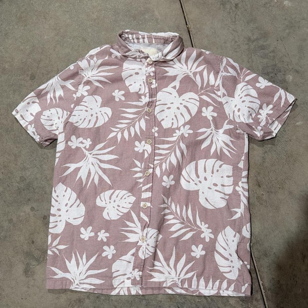 Folk Pink and white tropical button-up shirt